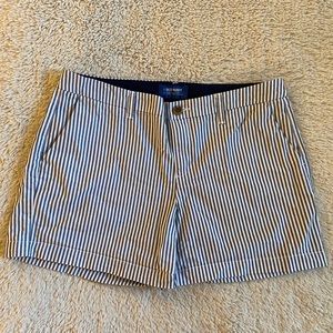 Old Navy - Everyday Short in Pinstripes